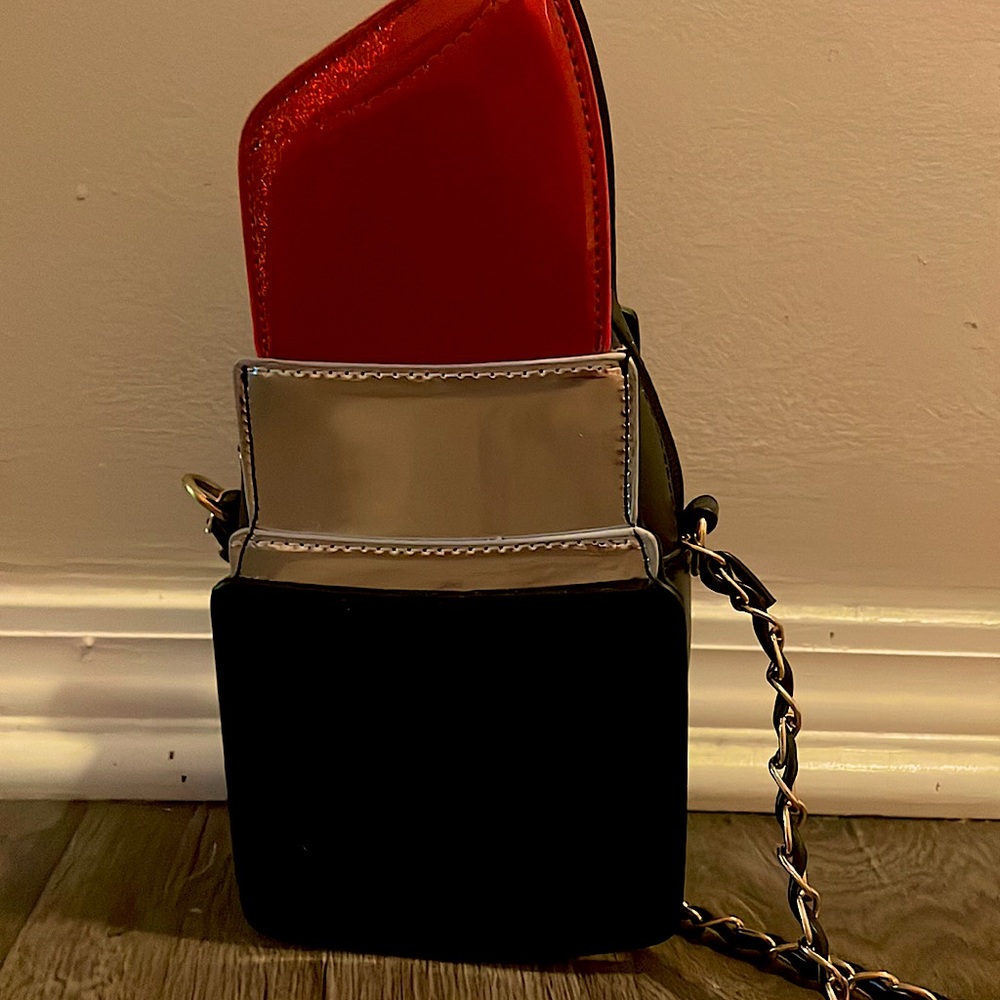 Lipstick bag